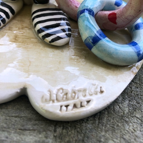 Vintage W. Cabrelli Italian Ceramic Clown Figurine Handmade & Hand Painted 5”H - Picture 4 of 5